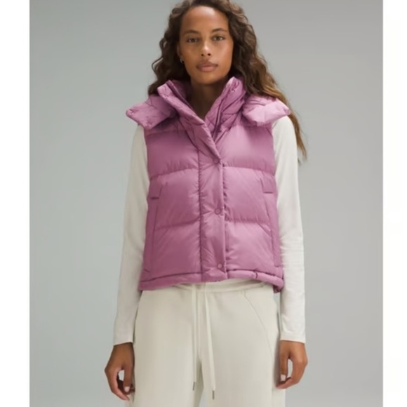 Lululemon Wunder Puff Cropped Vest, size 2 NWT, Velvet Dust Color - Picture 1 of 7